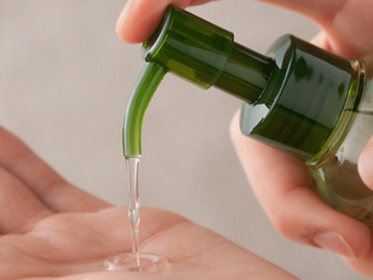 4 Tiêu chí để chọn một loại dầu tẩy trang tốt cho da mặt của bạn